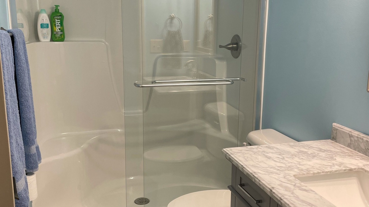 Photo of Bathroom in Innsbrook
