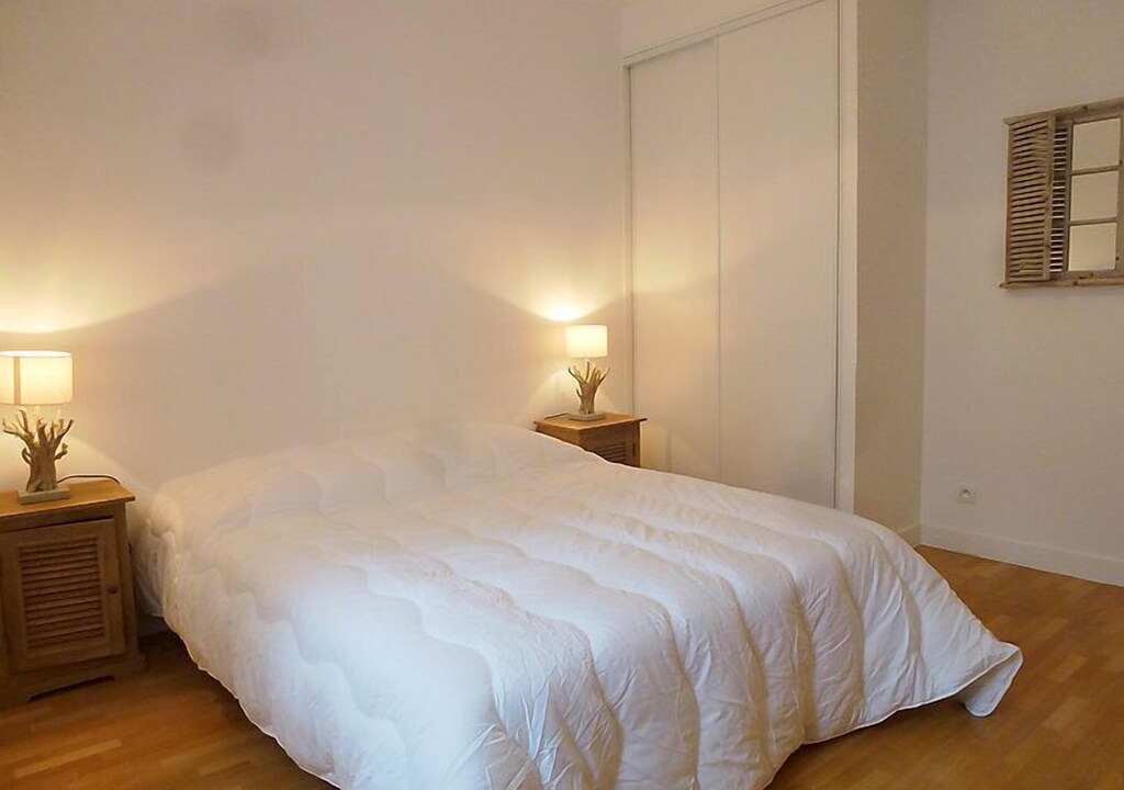 Photo of Bedroom in Deauville City Centre