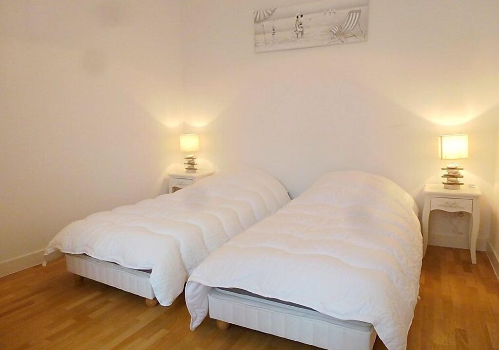 Photo of Bedroom in Deauville City Centre