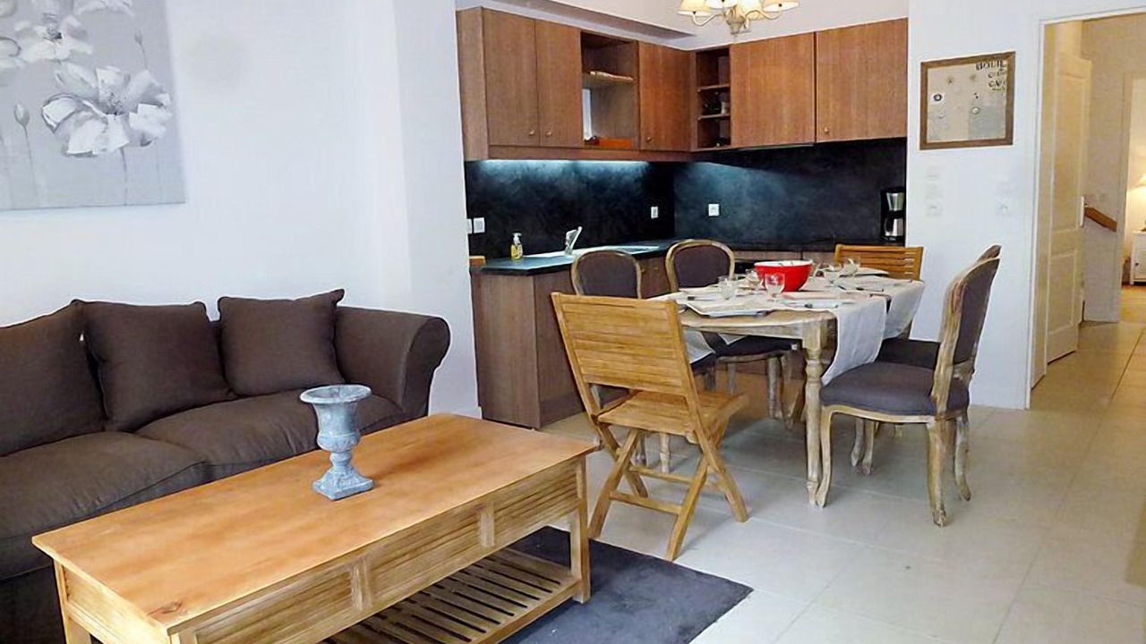 Photo of Livingroom in Deauville City Centre