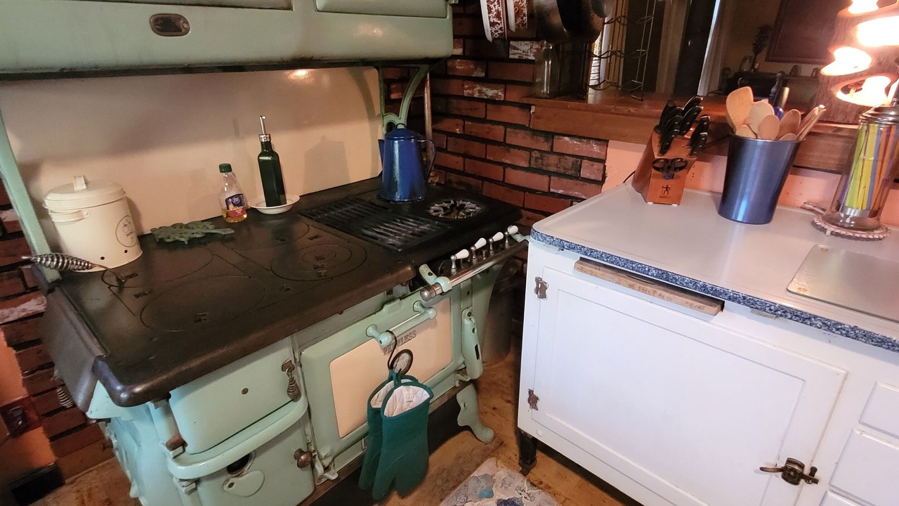 Photo of Kitchen in Shinhopple