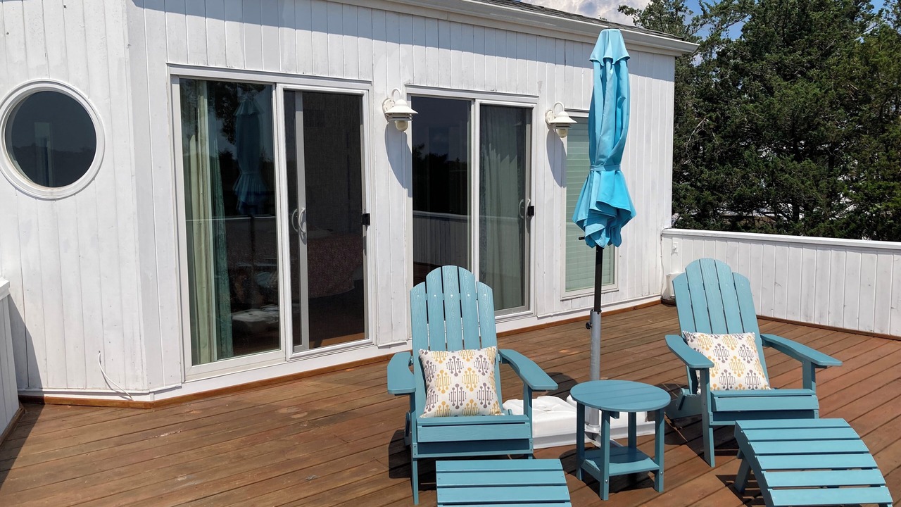 Photo of Others in Westhampton