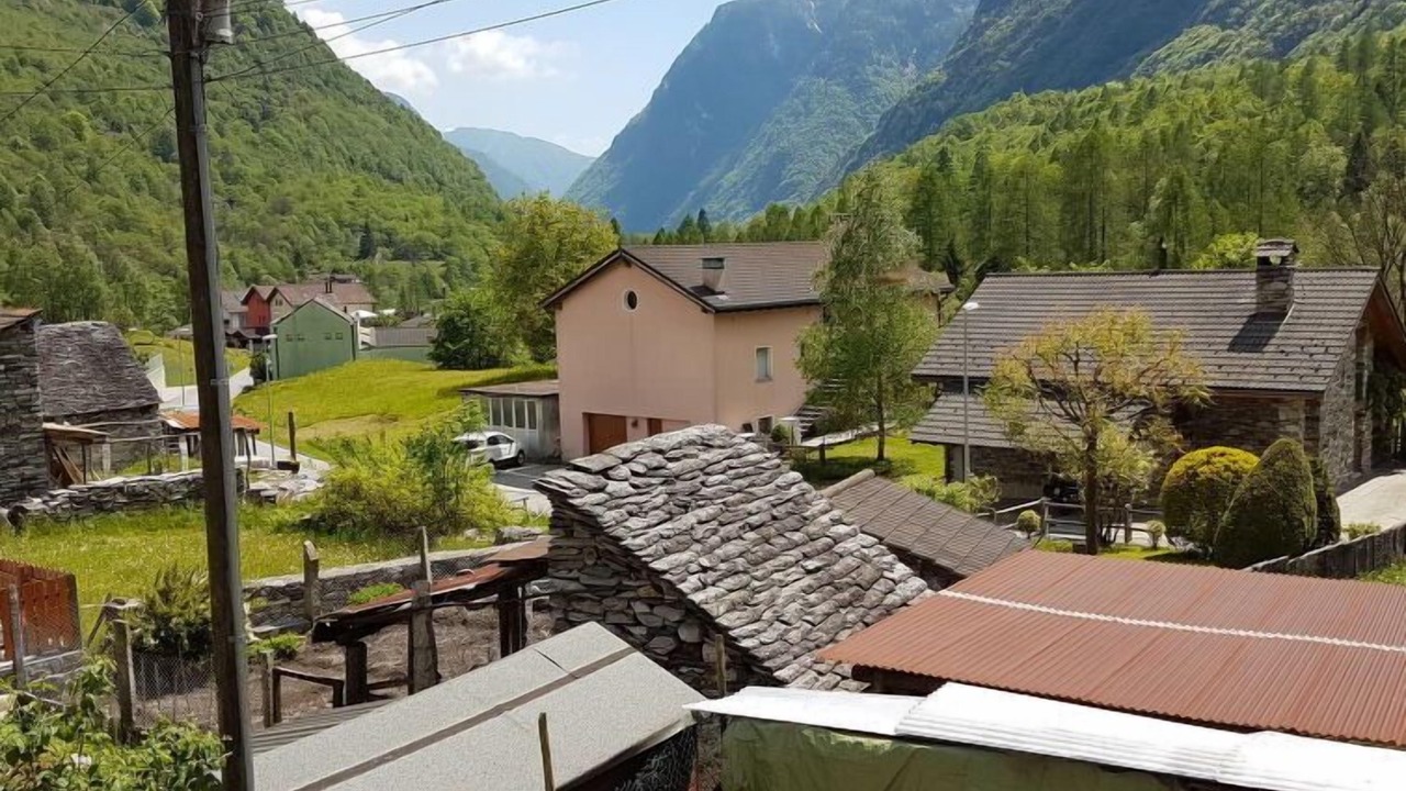 Photo of Others in Brione