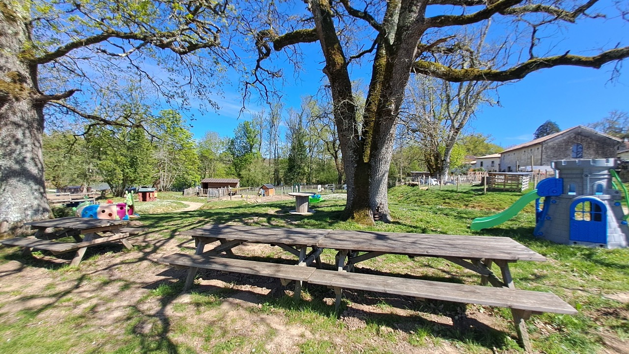 Photo of Others in Sadirac