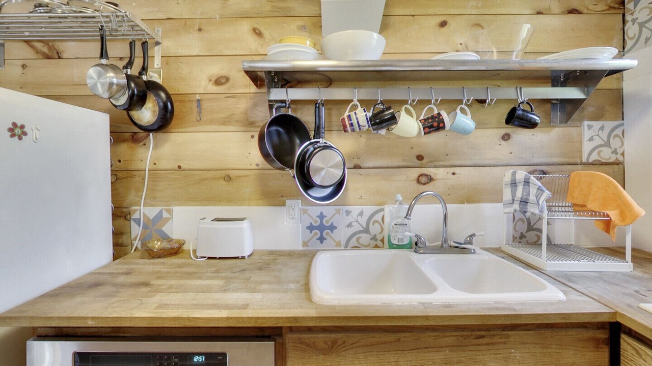 Photo of Kitchen in Batawa