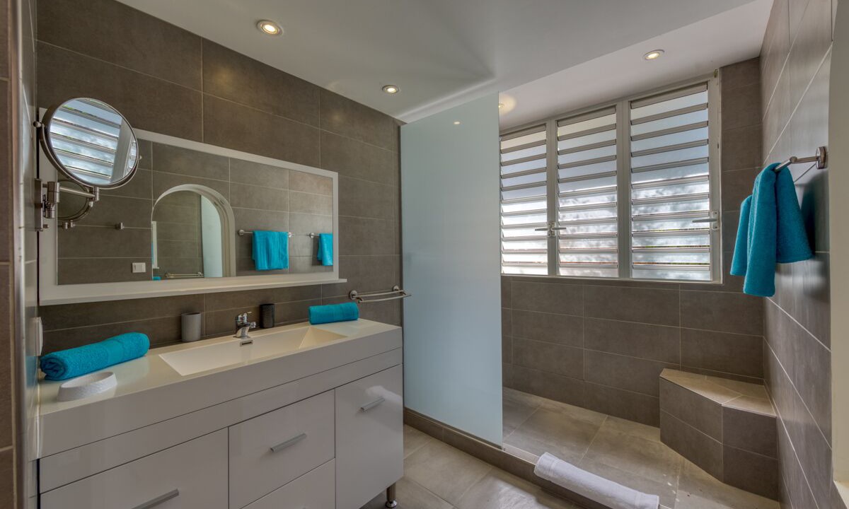 Photo of Bathroom in Anse Marcel