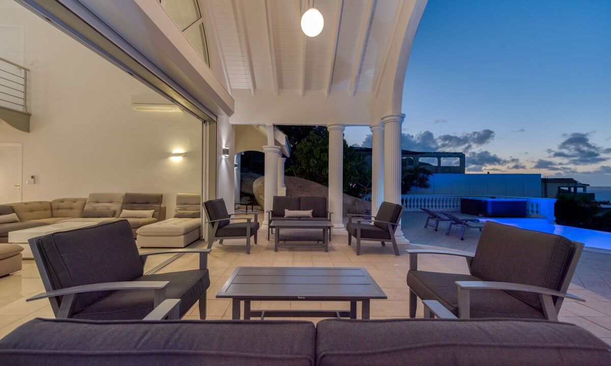 Photo of Patio Balcony in Anse Marcel