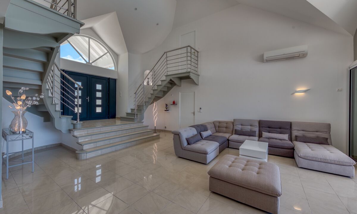 Photo of Livingroom in Anse Marcel
