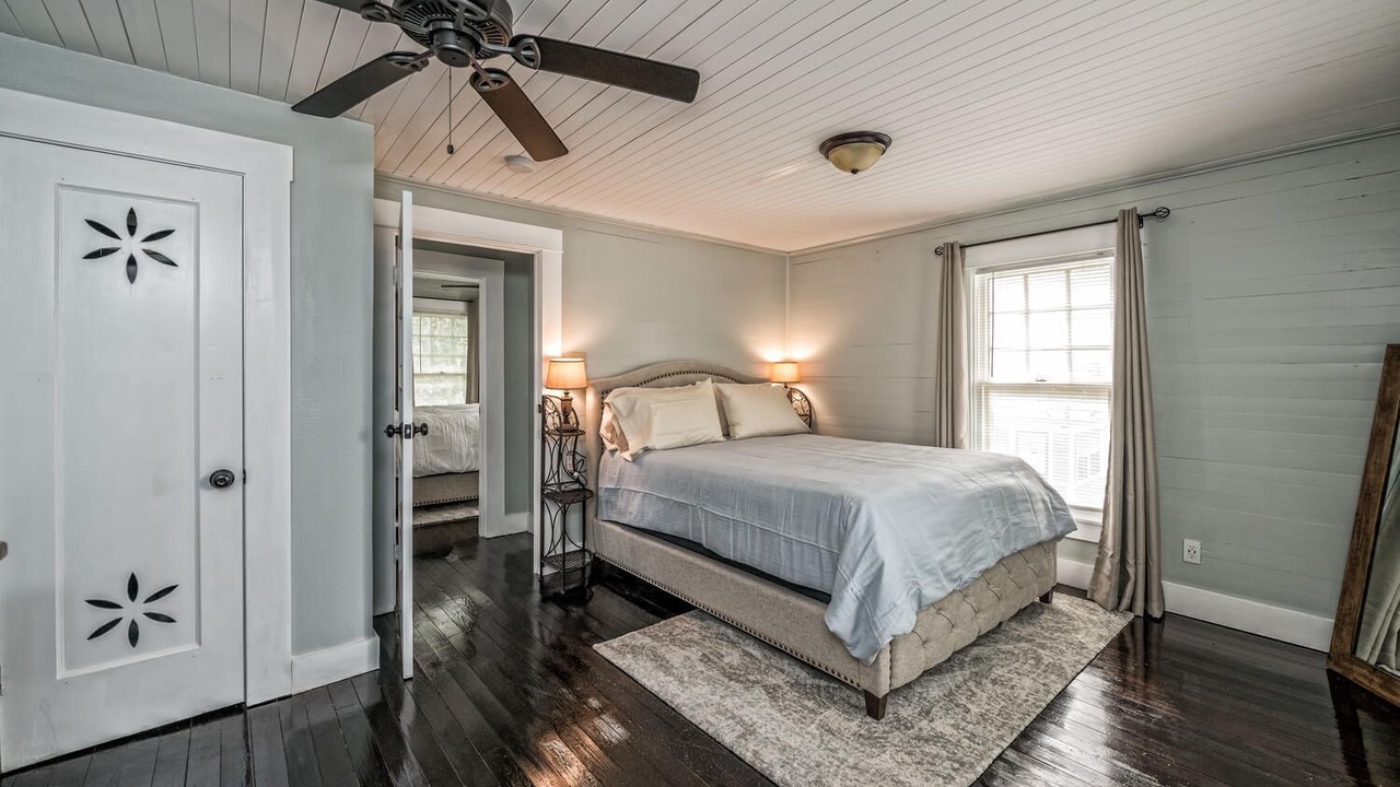 Photo of Bedroom in Waco