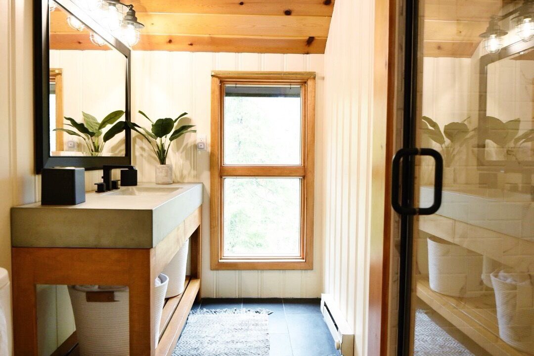 Photo of Bathroom in Sturgeon Bay