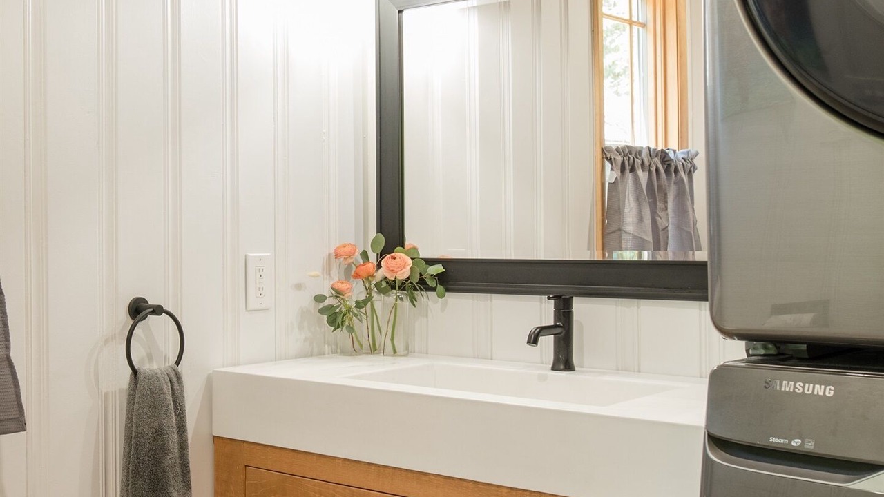 Photo of Bathroom in Sturgeon Bay