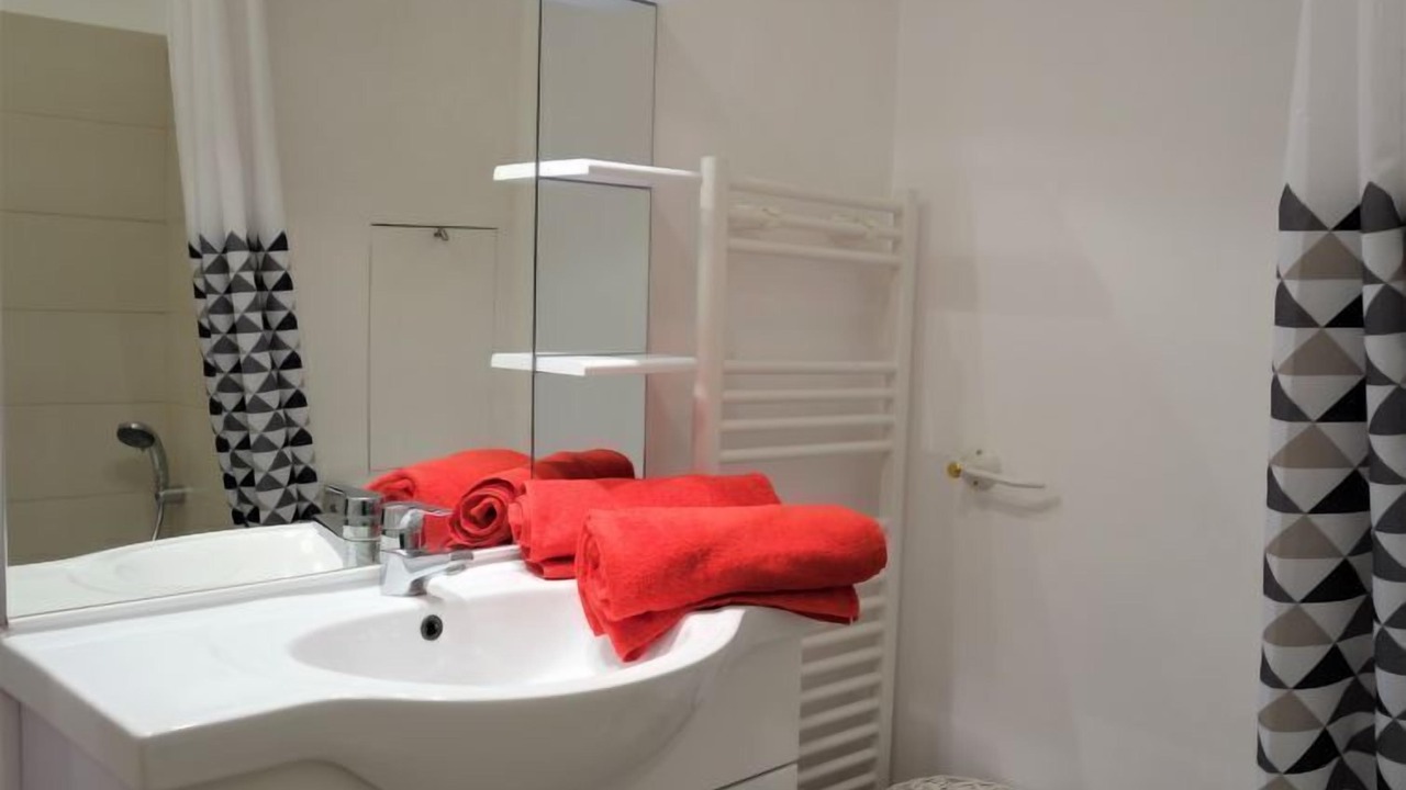 Photo of Bathroom in Trouville-sur-Mer