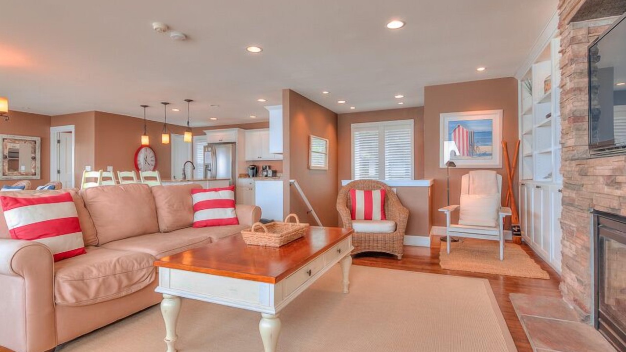 Photo of Livingroom in Lincoln City