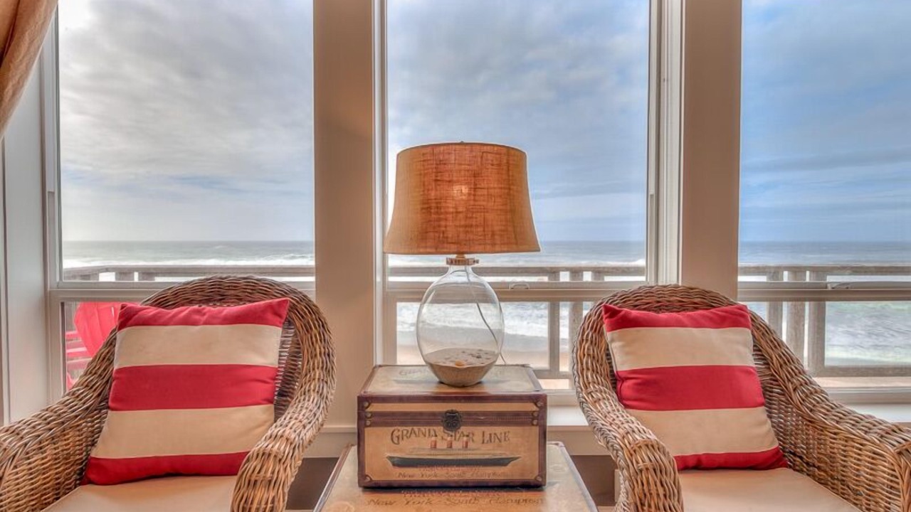 Photo of Others in Lincoln City