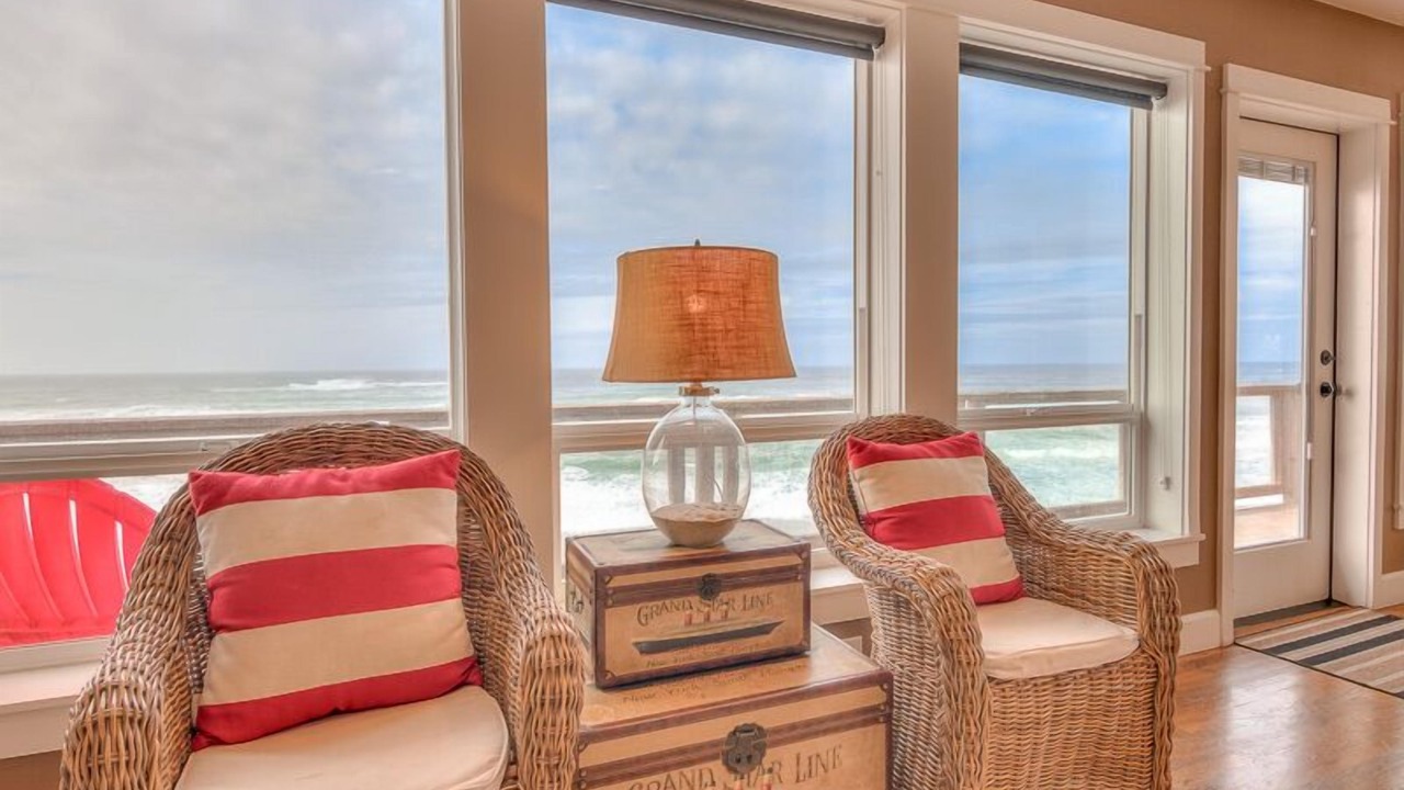 Photo of Others in Lincoln City