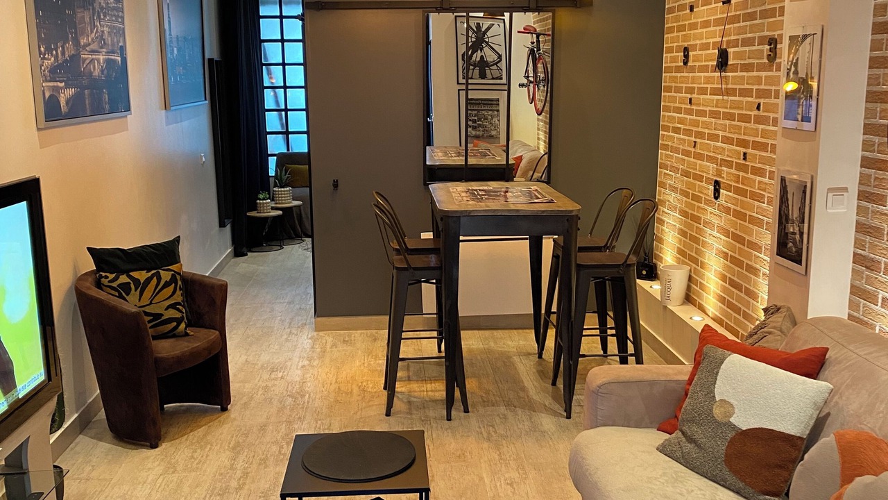 Photo of Livingroom in Batignolles