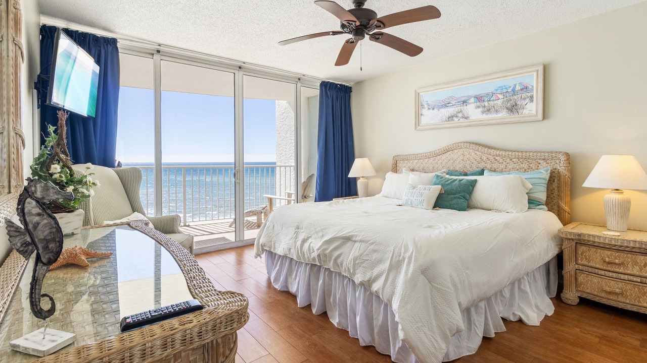 Photo of Bedroom in Long Beach