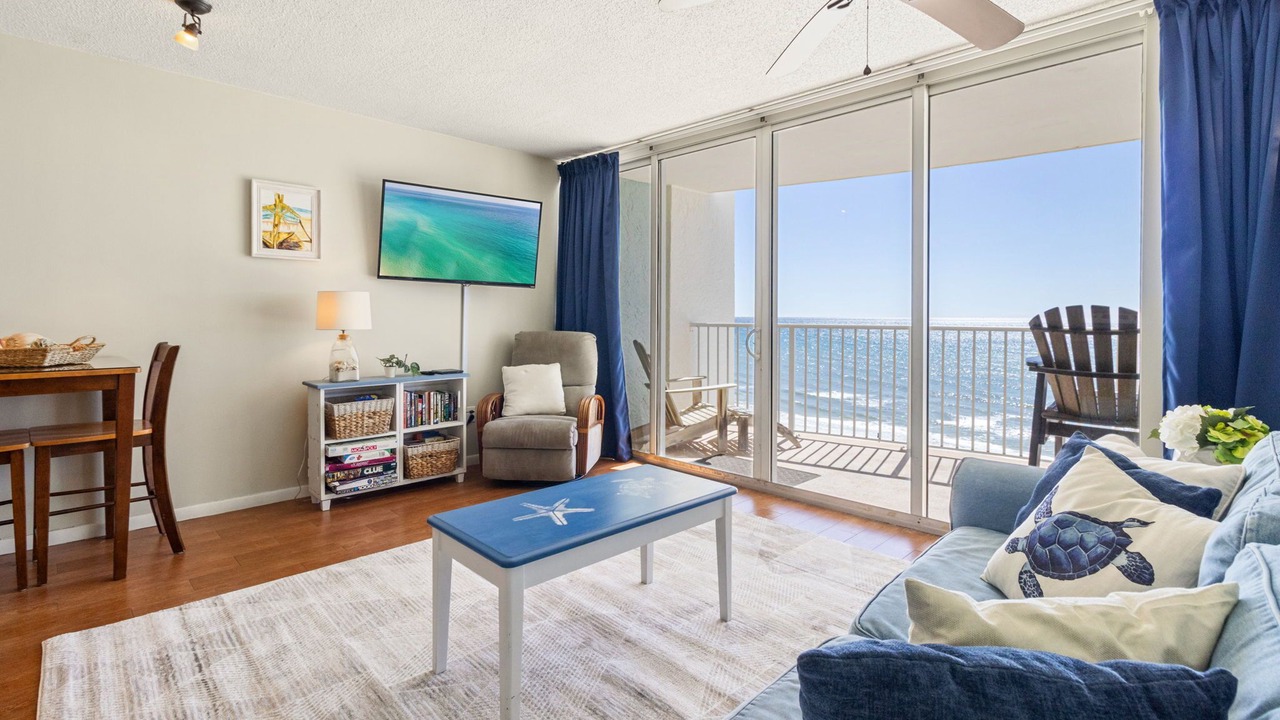 Photo of Livingroom in Long Beach
