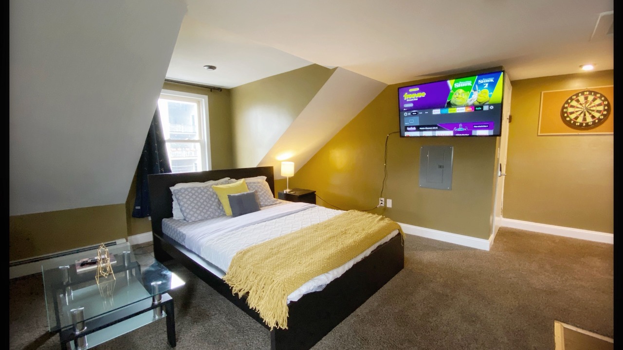 Photo of Bedroom in West End