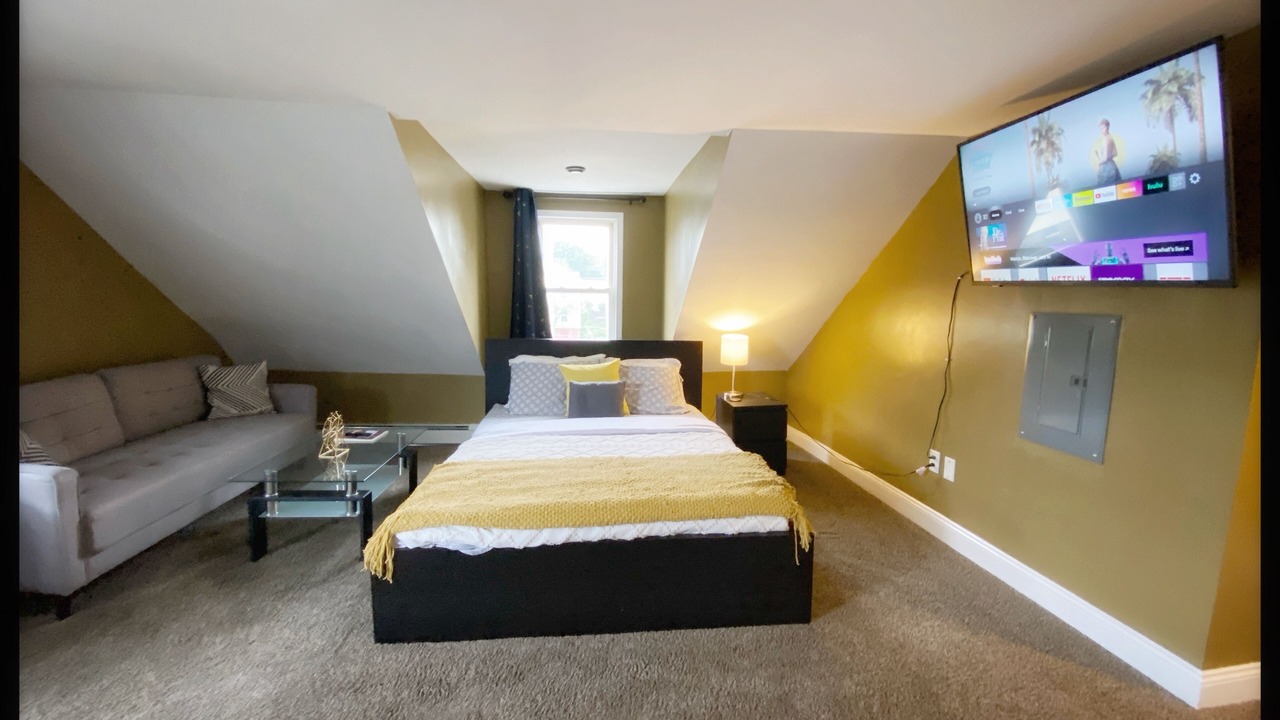 Photo of Bedroom in West End