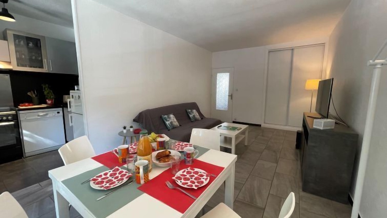 Photo of Bedroom in La Grande-Motte