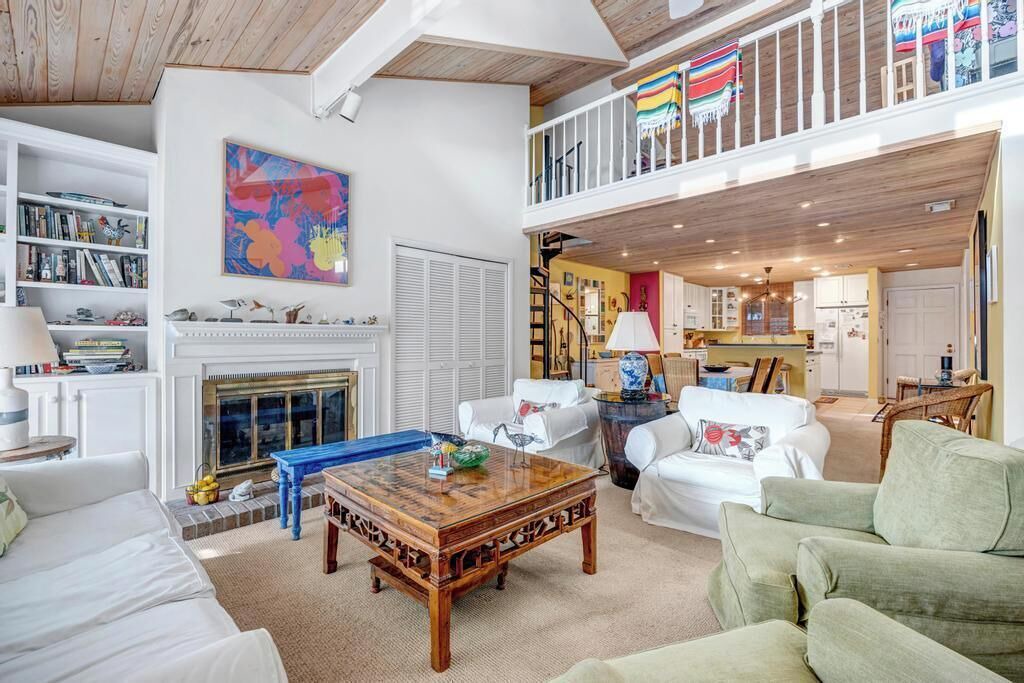 Photo of Livingroom in Sawgrass