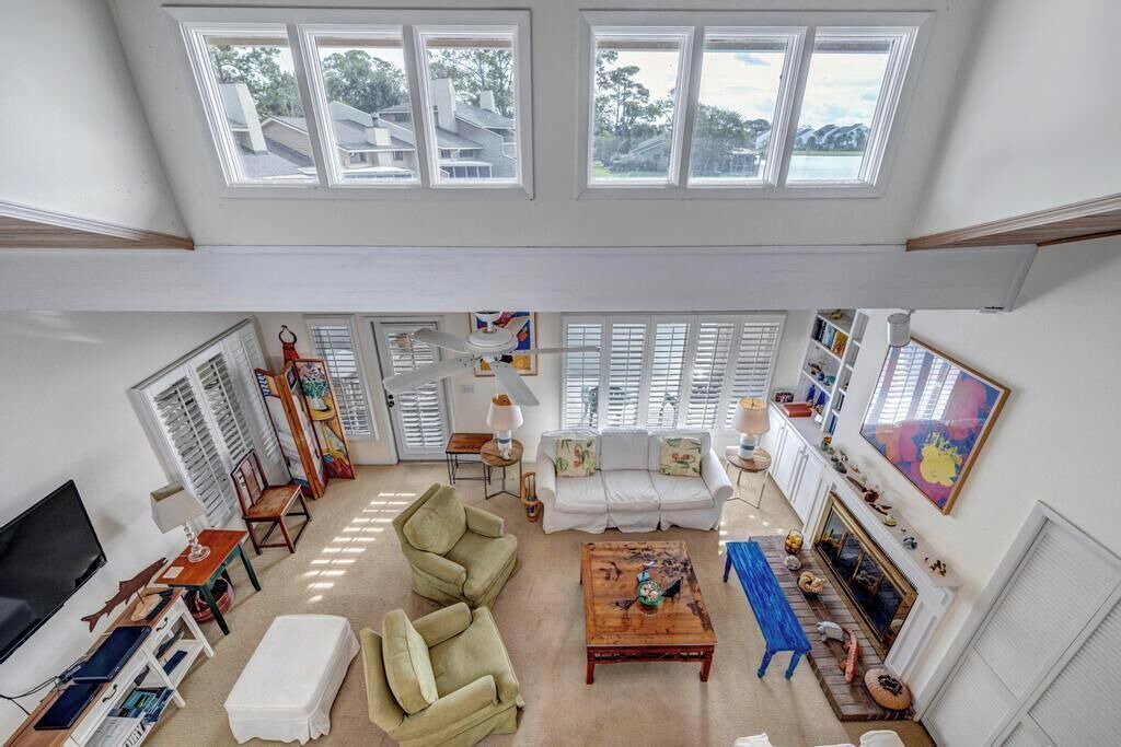 Photo of Livingroom in Sawgrass