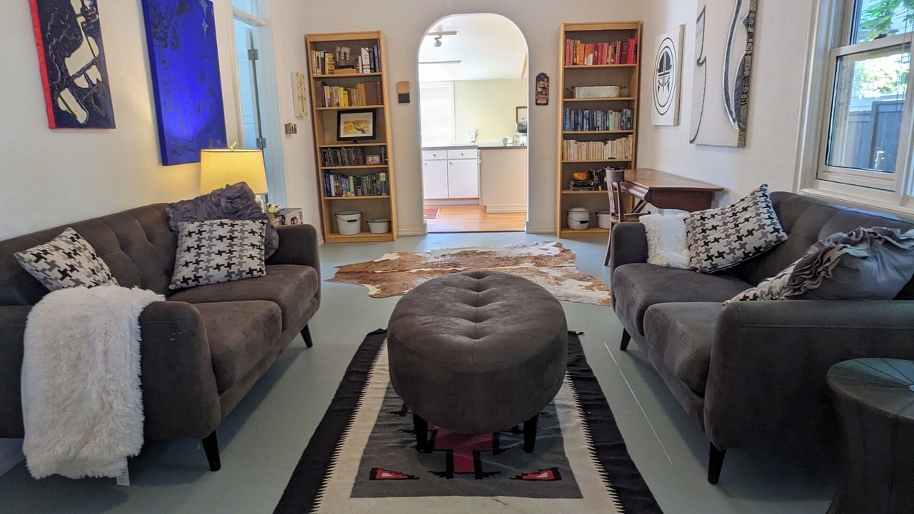 Photo of Livingroom in Louisville