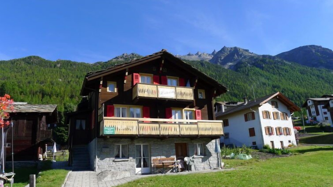 Photo of Outdoor in Graechen