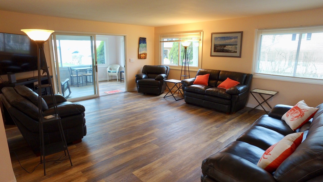 Photo of Livingroom in Paw Paw Lake