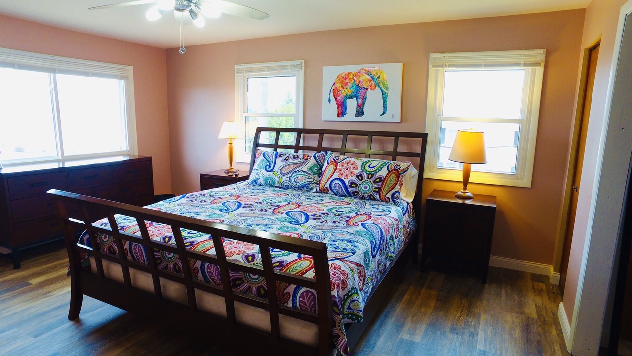 Photo of Bedroom in Paw Paw Lake