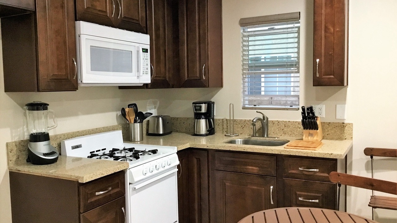 Photo of Kitchen in Lake Balboa