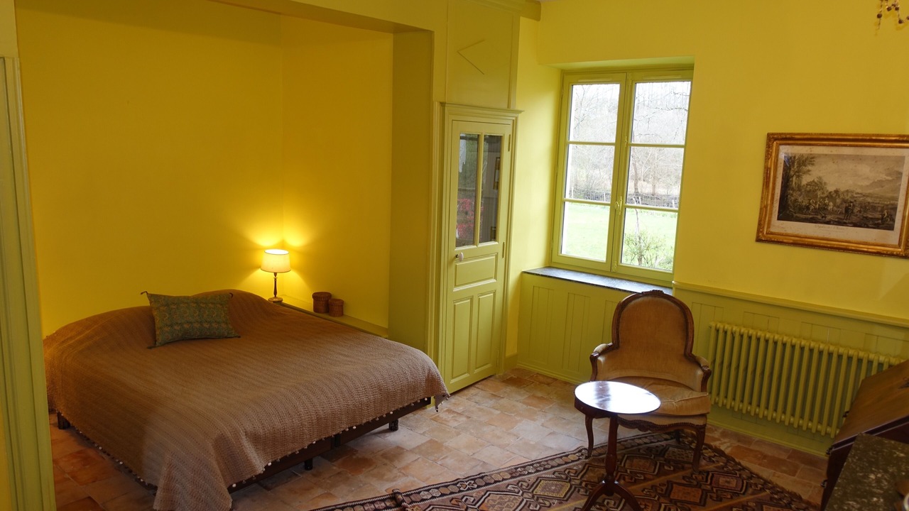 Photo of Bedroom in Huisseau-sur-Cosson
