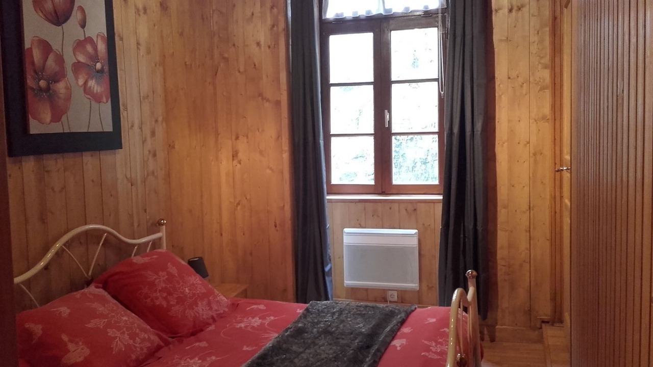 Photo of Bedroom in Eaux-Bonnes