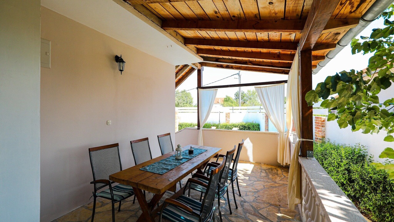 Photo of Patio Balcony in Pridraga