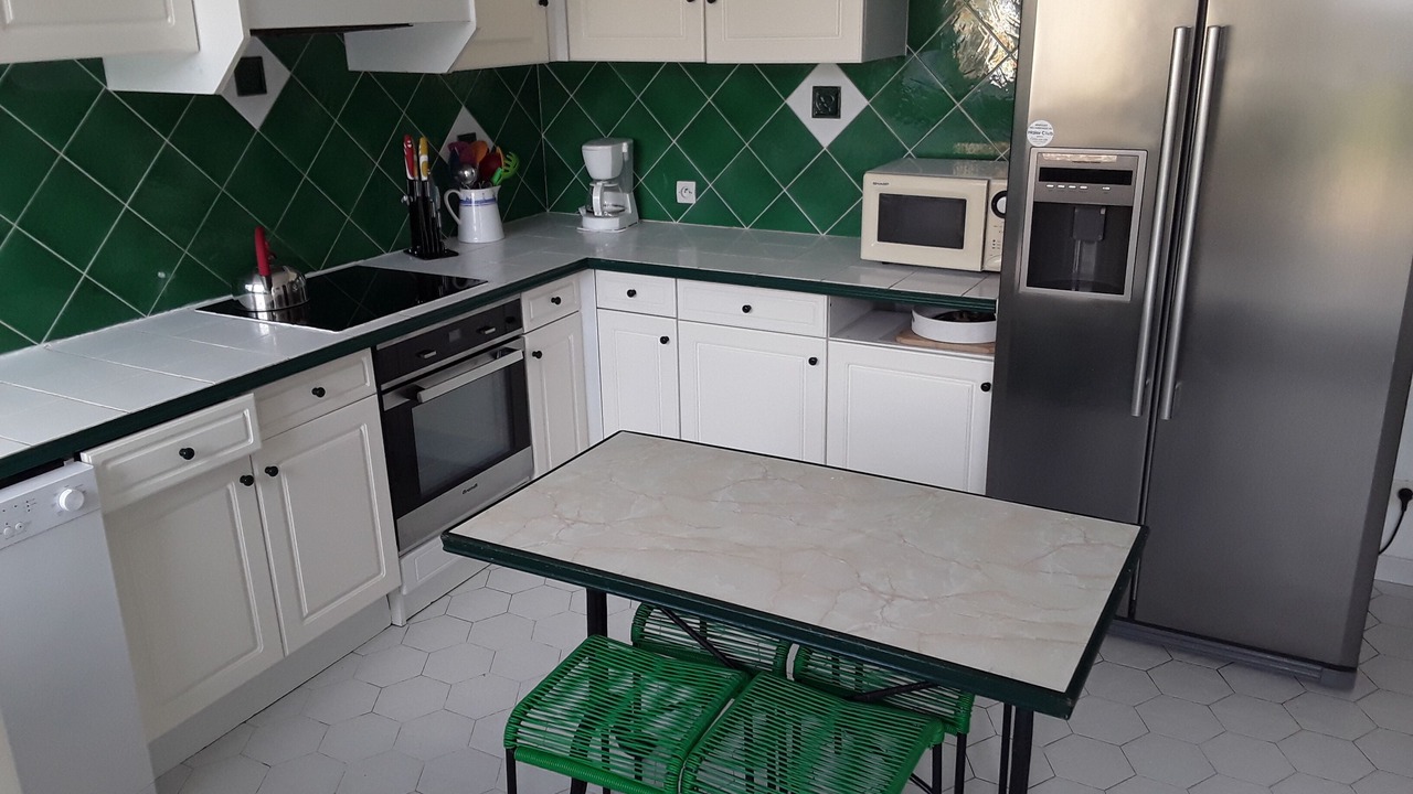 Photo of Kitchen in Portbail