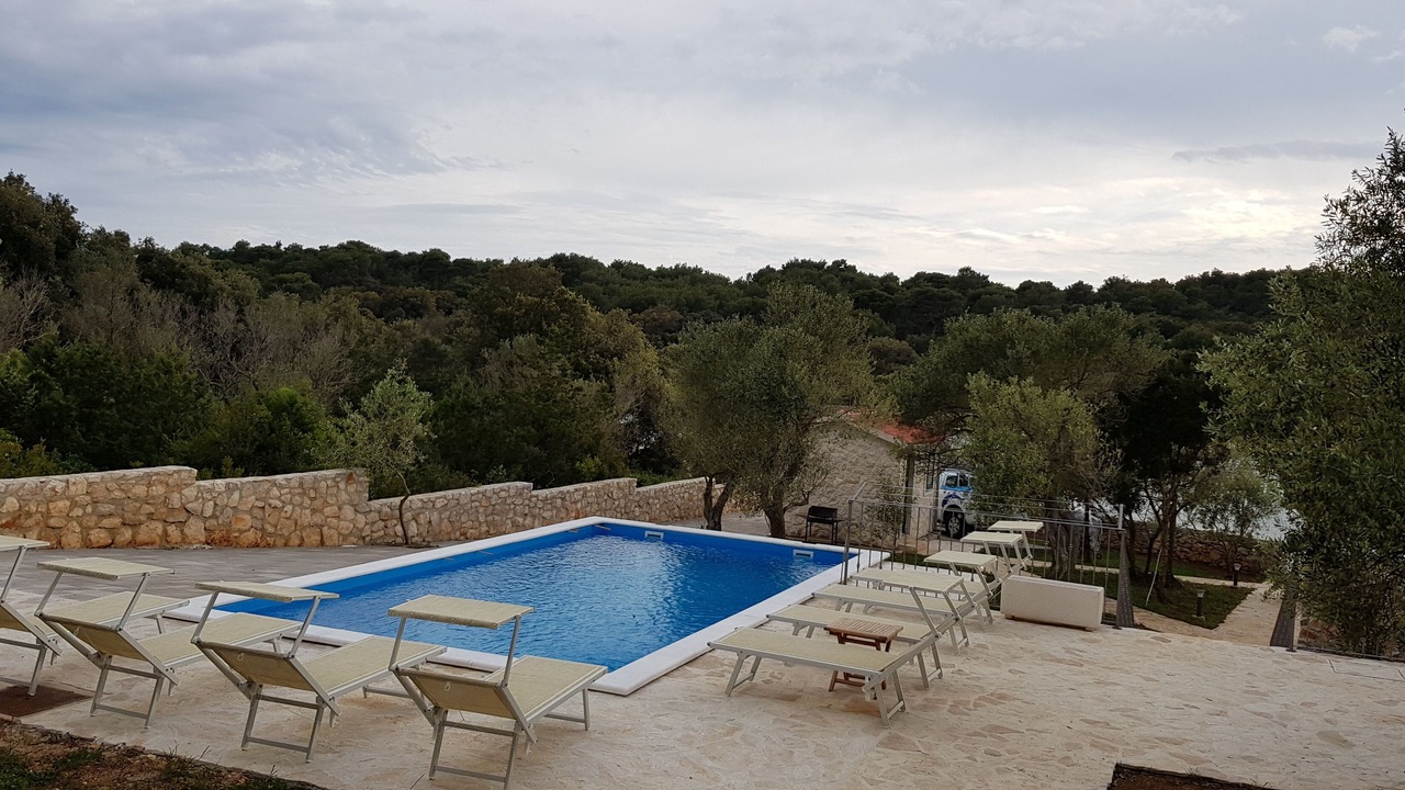 Photo of Outdoor in Verunic