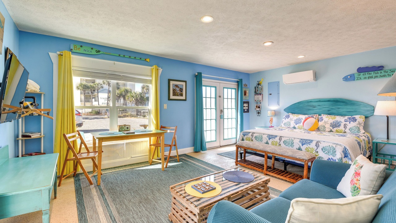 Photo of Others in Bel Air