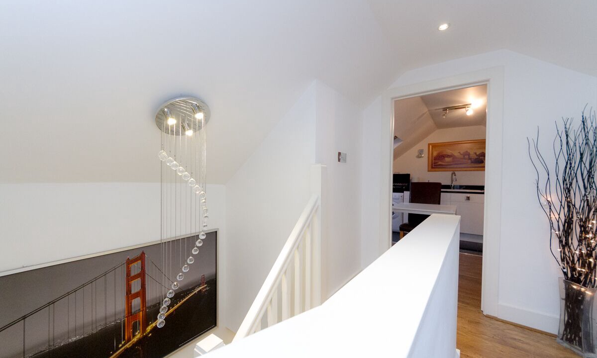 Photo of Others in Graveney