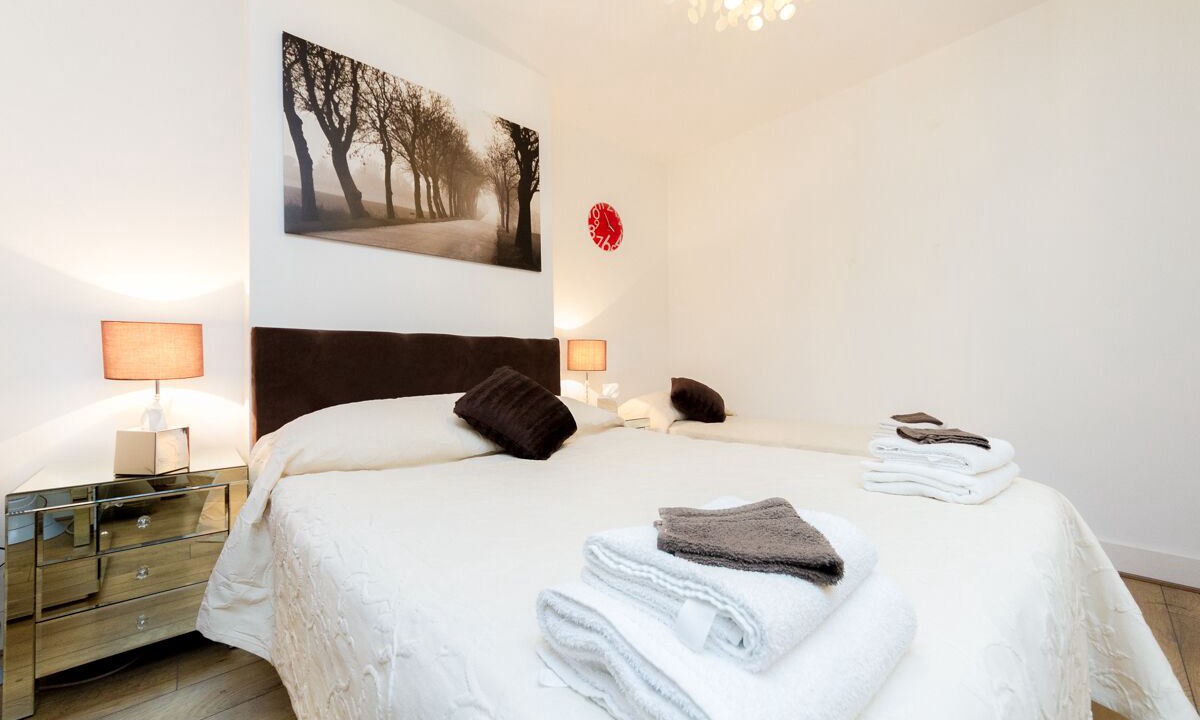 Photo of Bedroom in Graveney