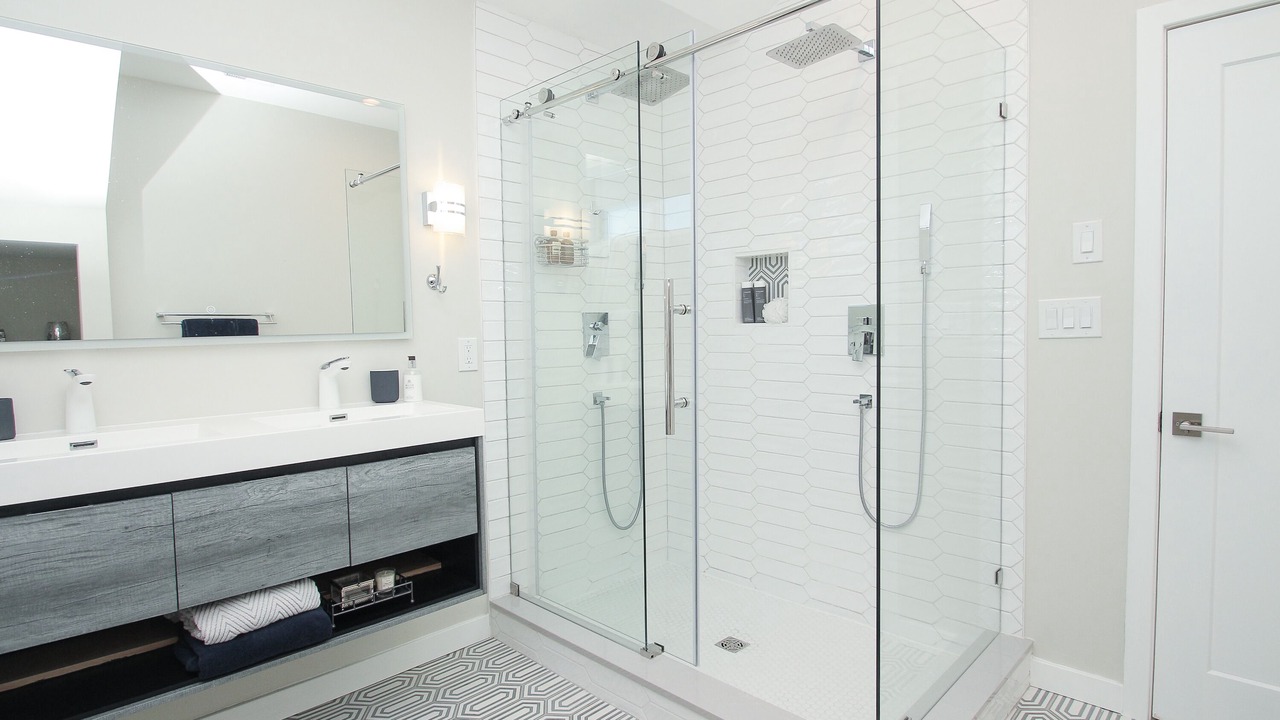 Photo of Bathroom in Newbold