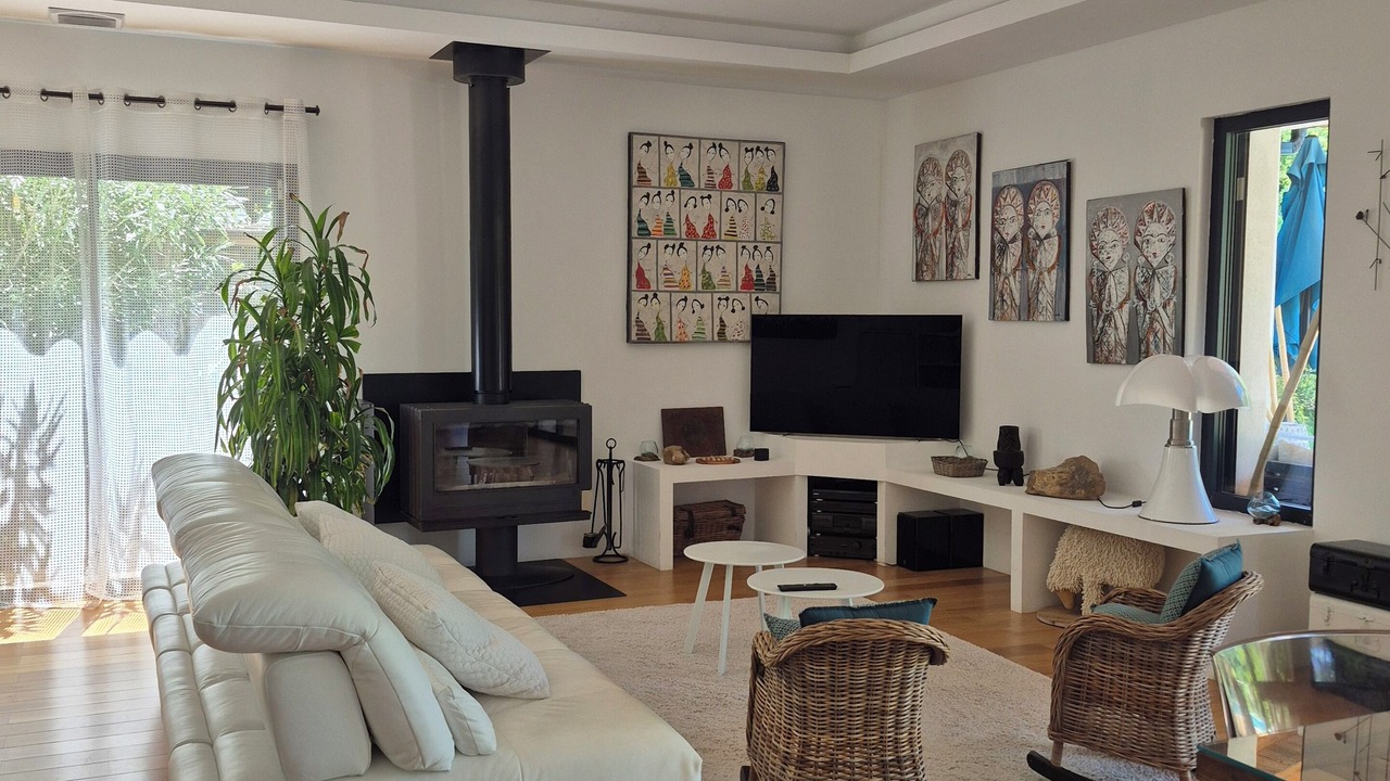 Photo of Livingroom in Sommieres