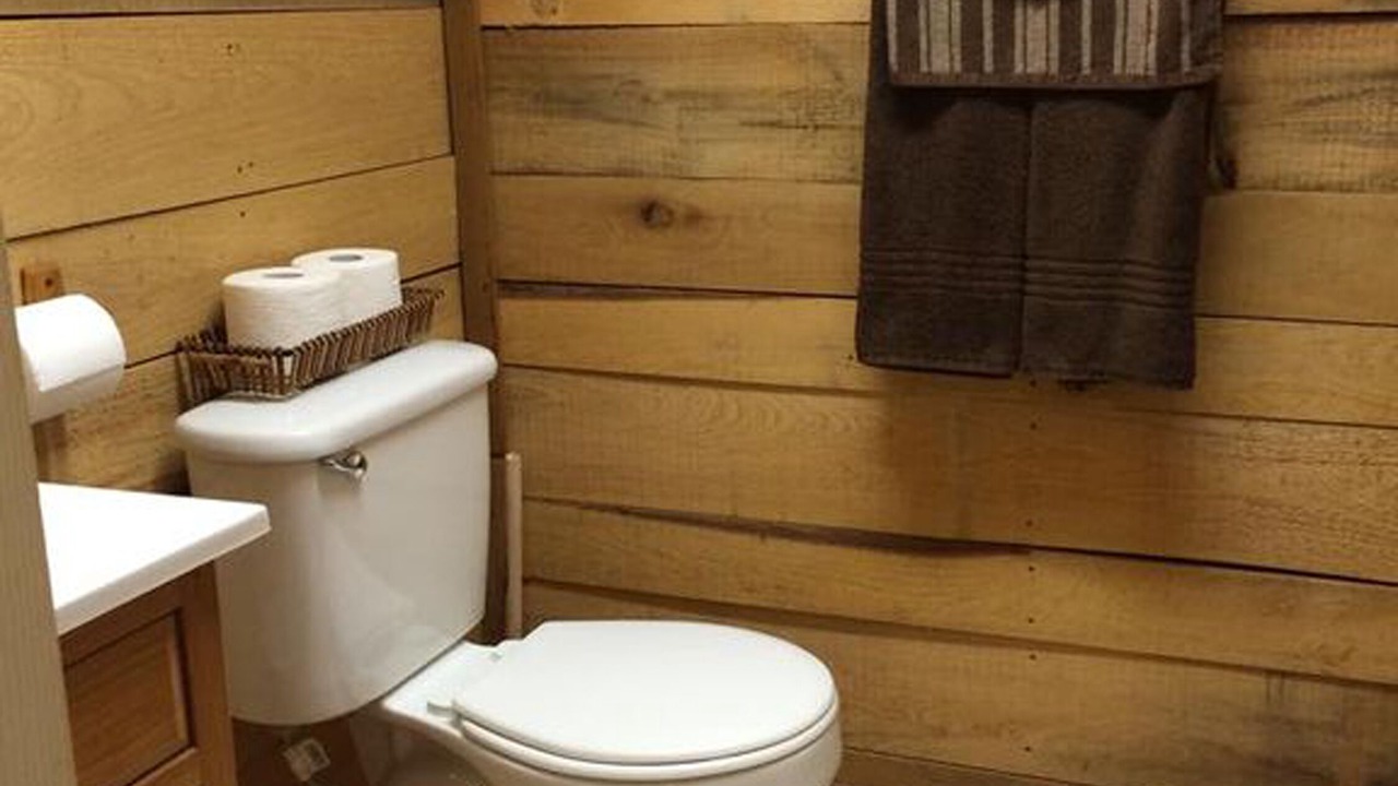 Photo of Bathroom in Lake Providence