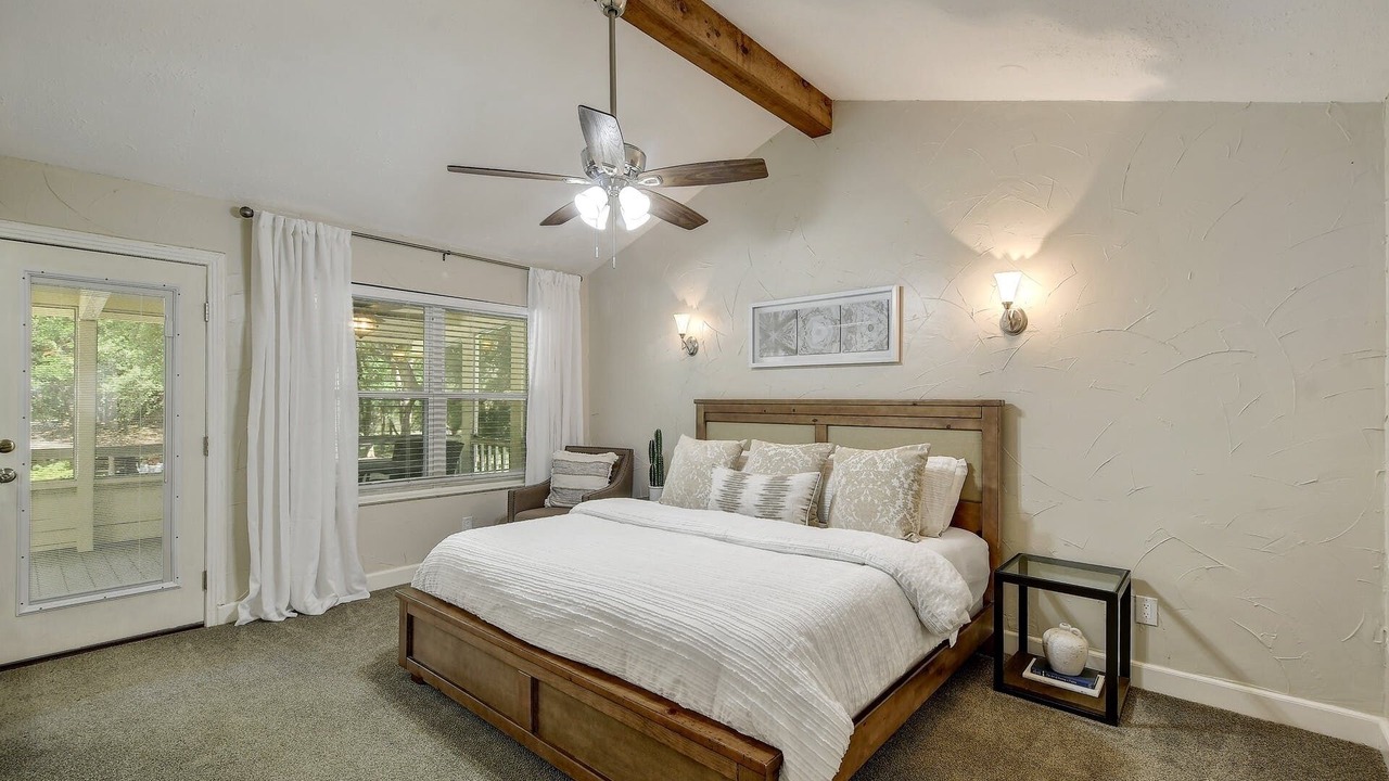 Photo of Bedroom in San Marcos