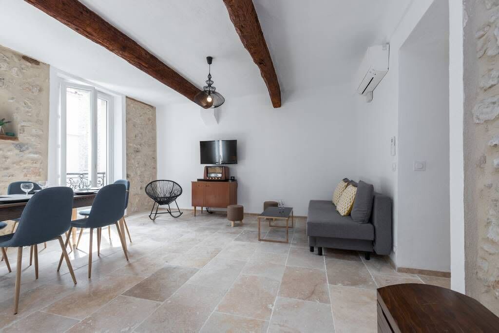Photo of Livingroom in Antibes Old Town
