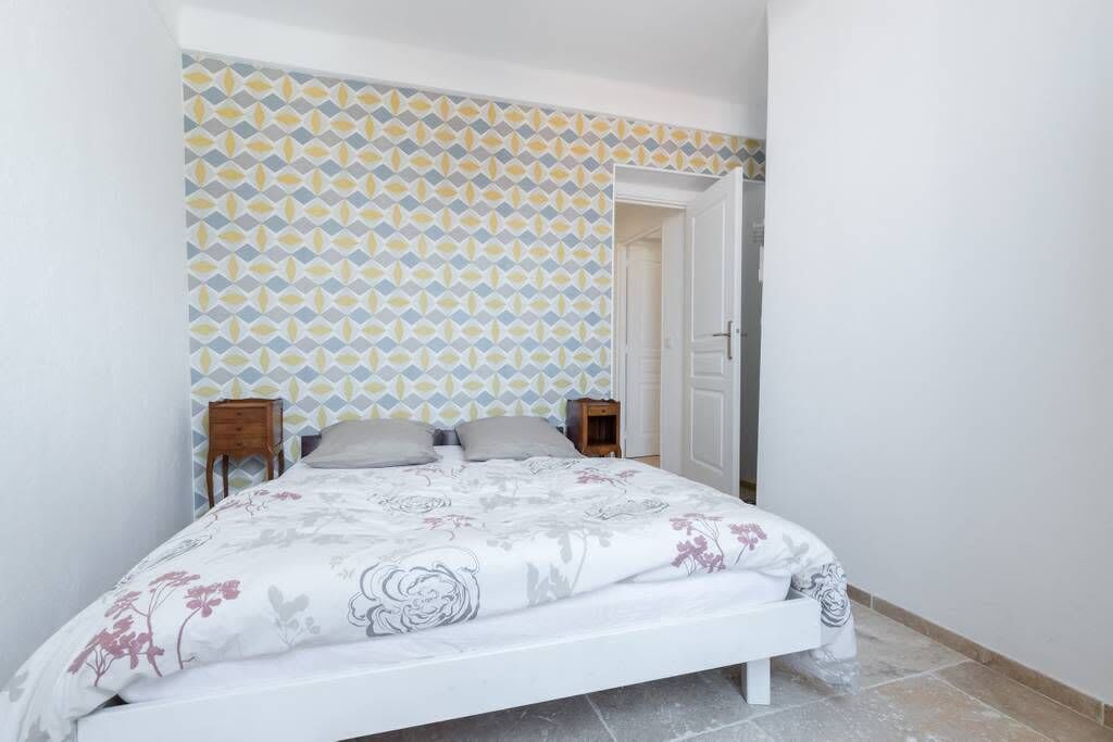 Photo of Bedroom in Antibes Old Town