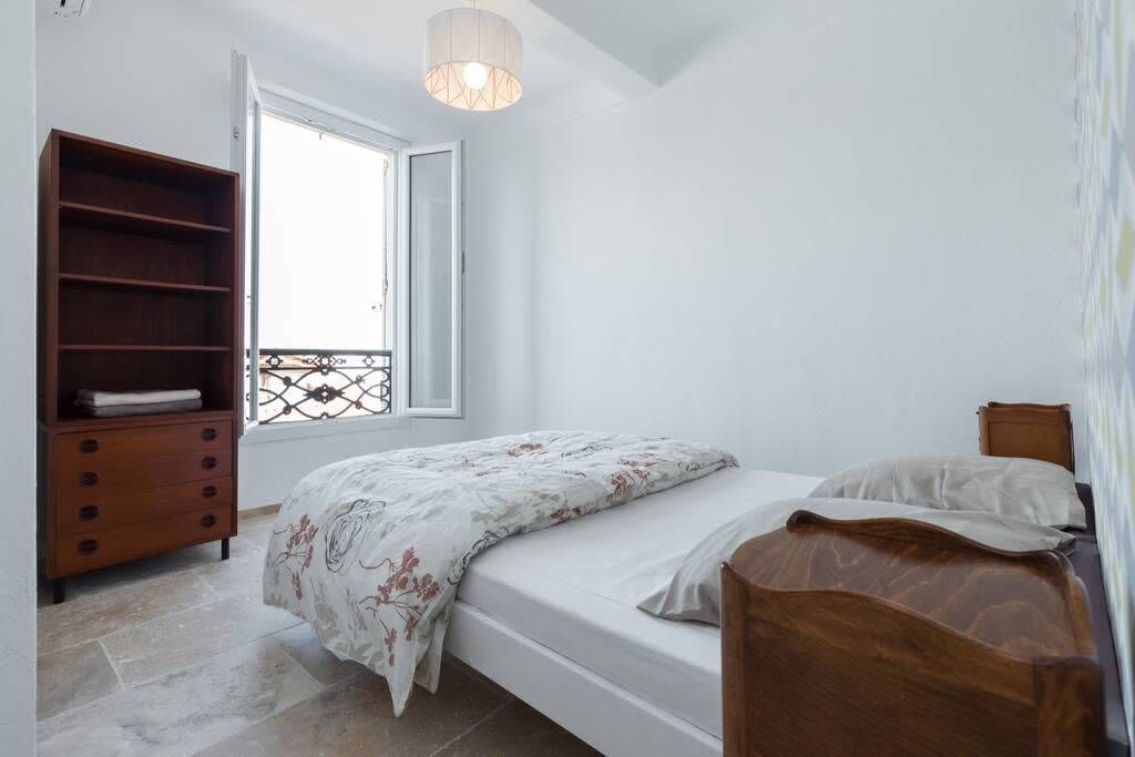 Photo of Bedroom in Antibes Old Town