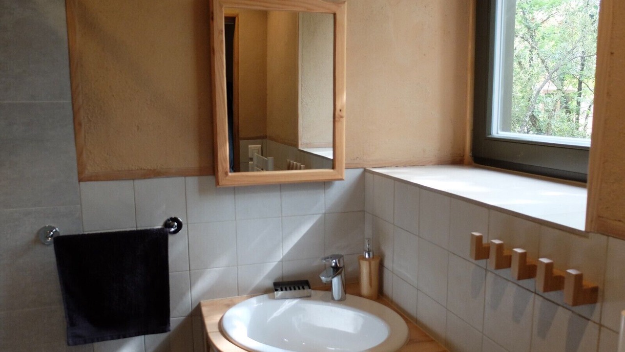 Photo of Bathroom in Labastide-de-Virac
