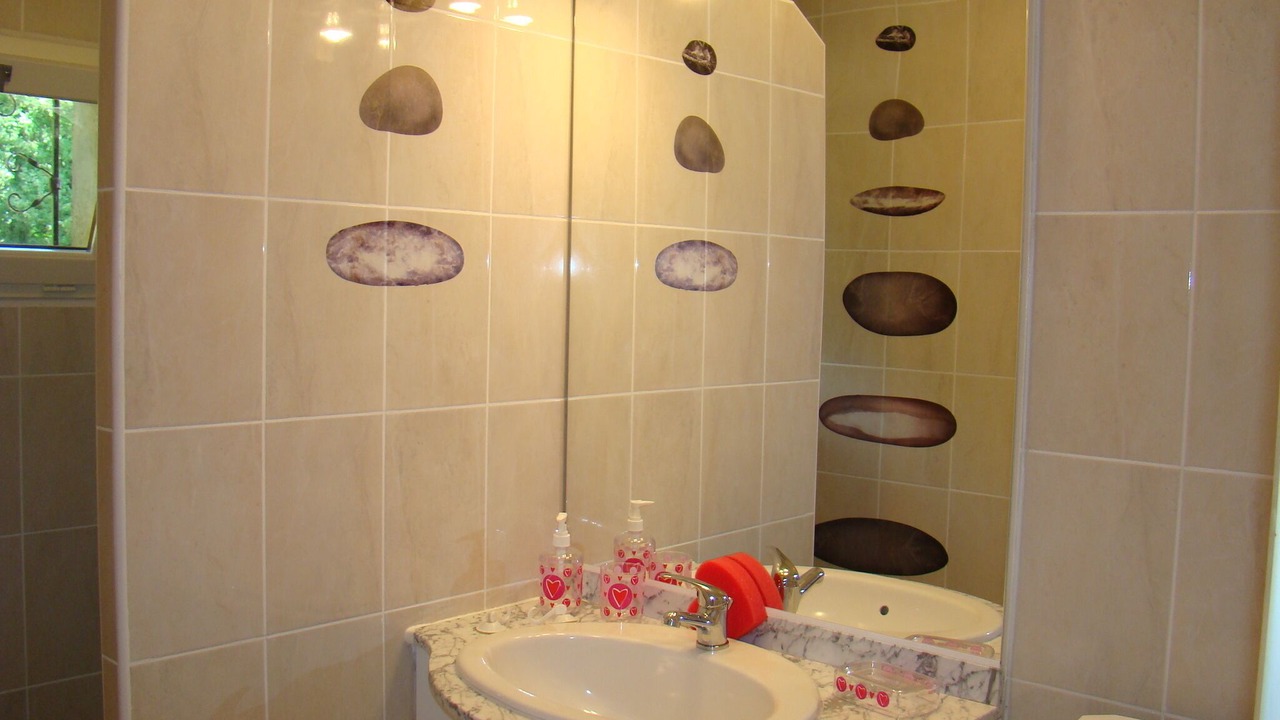 Photo of Bathroom in Cuzorn