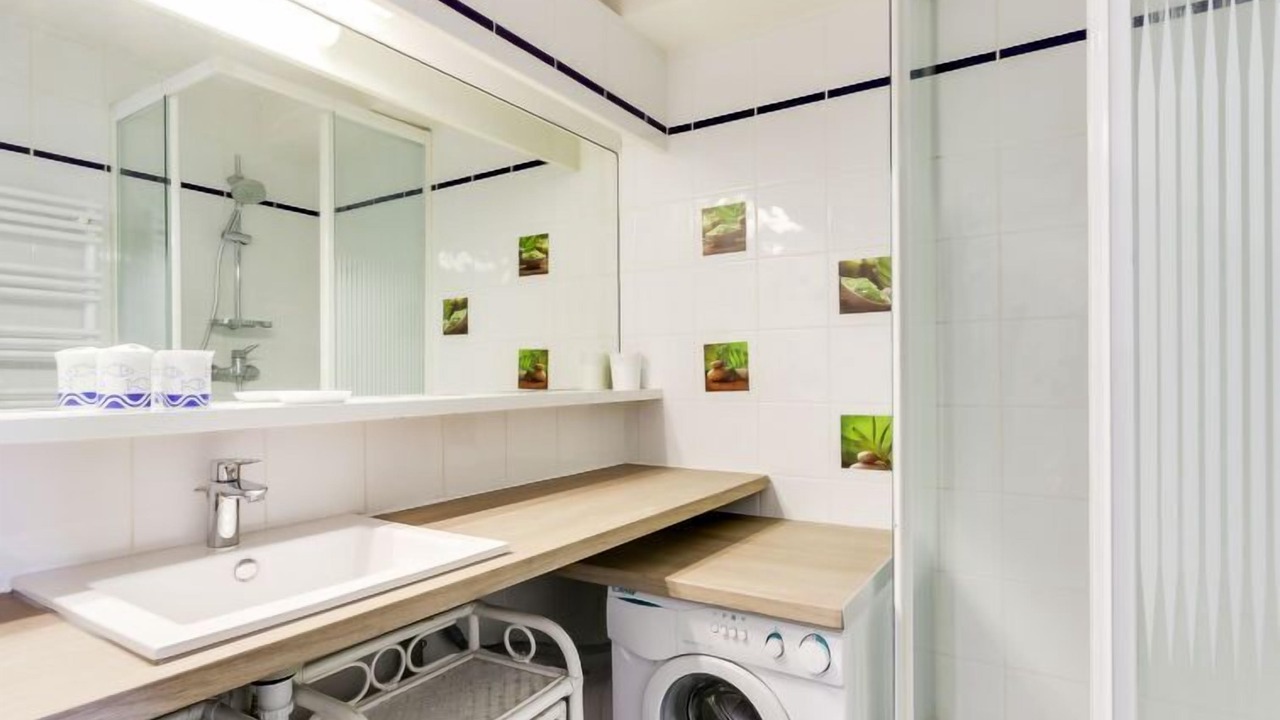 Photo of Bathroom in Deauville
